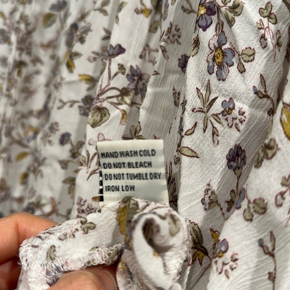 Lucca Couture flowy flowery top sz XS - Picture 6 of 7